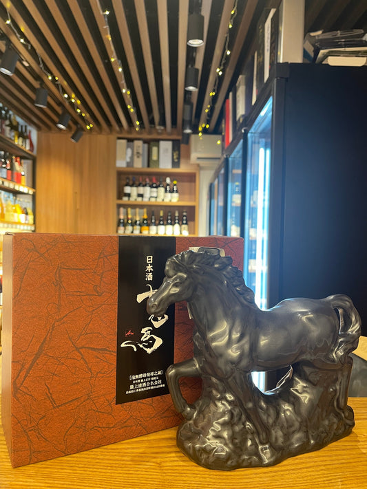 七冠馬 優駿ボトル 純米 720ML